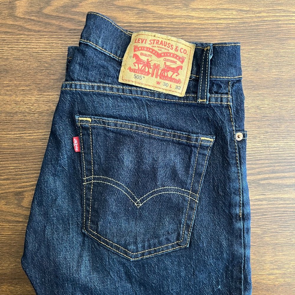 Levi's 505 jeans, 30W x 32L, Nail Loop Knot, Dark Wash, Stretch